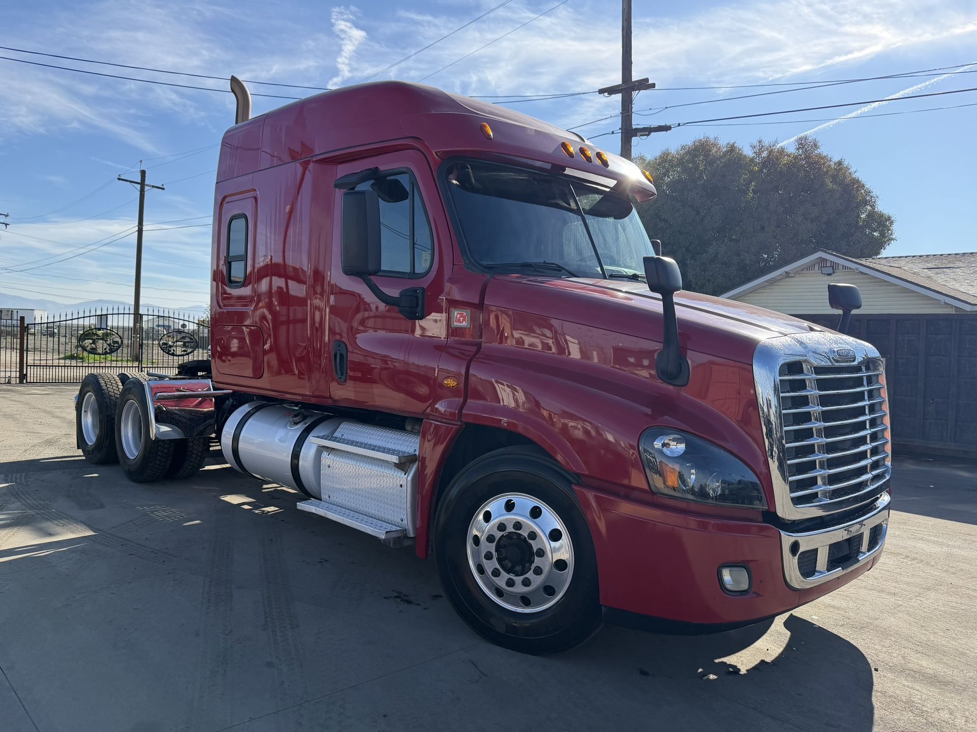 2017 Freightliner Cascadia 125
