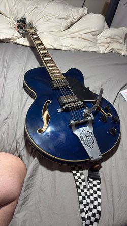 Ibanez Artcore AFS75T Hollowbody Electric Guitar with Vintage Vibrato – Blue