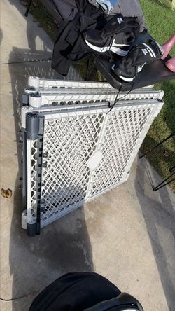 Toddleroo Superyard Duo 6-Panel Gate