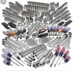 Craftsman 444 Piece Master Mechanic Tool Set NEW IN BOX for Sale in San Jose CA OfferUp