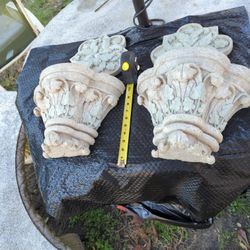 Outdoor Shelves And Medallions