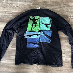 Long sleeve shirt size XL