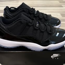 (Brand New/DS) Jordan 11 Low Space Jam // Size 12