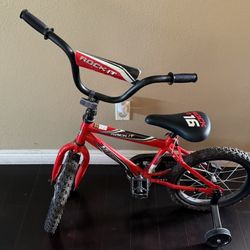 Boys Bike W/training Wheels