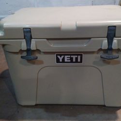 Yeti Tundra 35