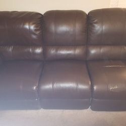 Leggatt & Platt 3 Seat Bonded Leather Power Reclining Couch