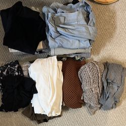 ONE DOLLAR PER WOMENS OUTERWEAR ITEM — 23 ITEMS 