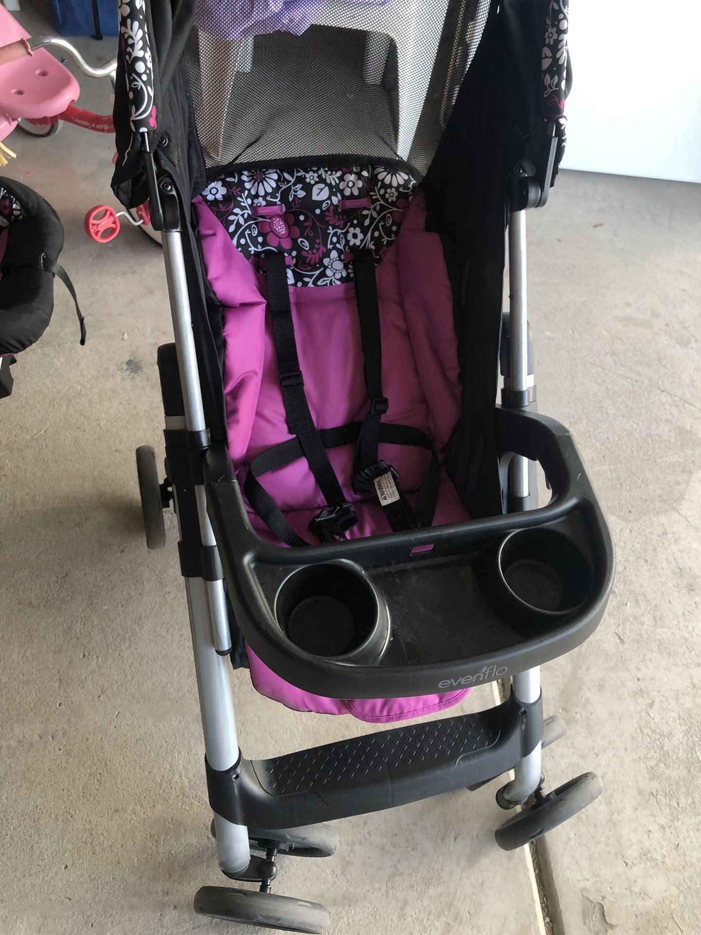 Car seat stroller and base