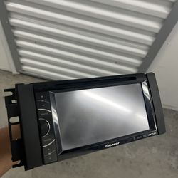 Pioneer Stereo
