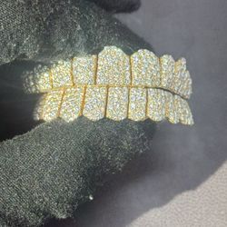 Mosaic Moissanite Grill – Silver & Gold | 6on6 / 8on8 / 10on10 | Tester Approved