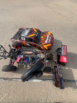 Traxxas Slash 4x4 RC Car