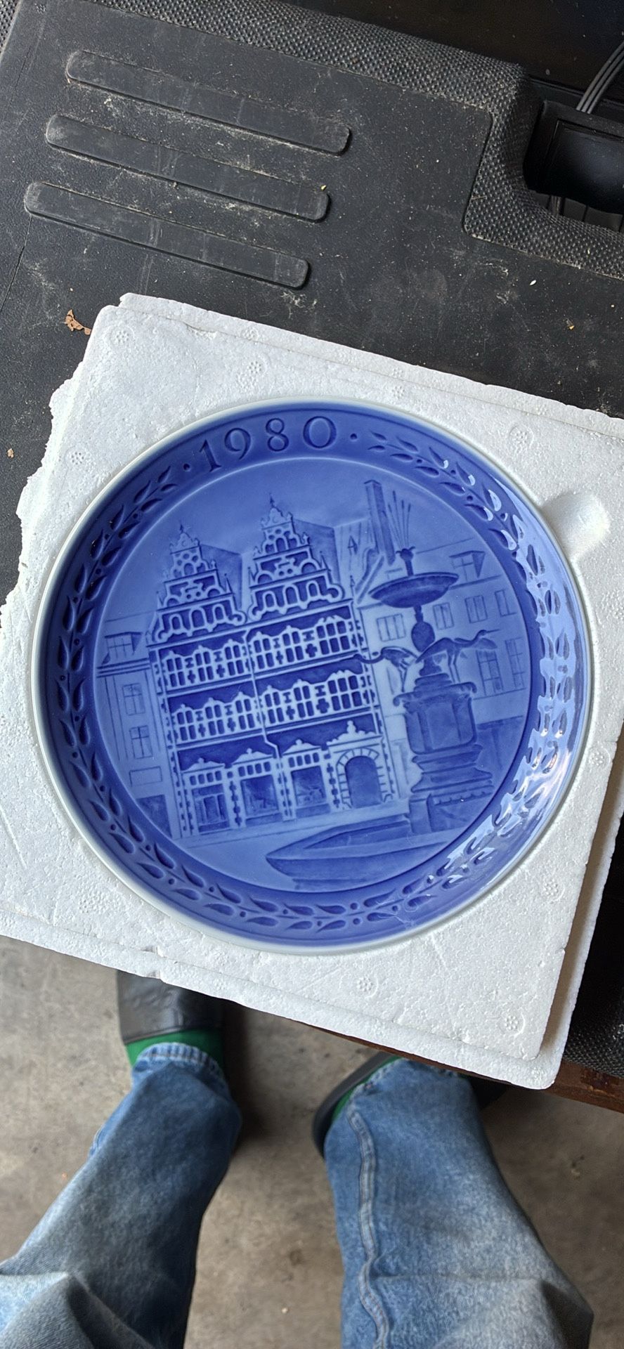 Royal Copenhagen Plate 1980
