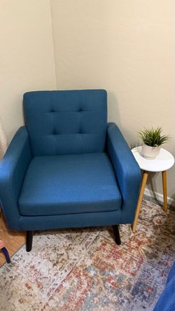 Chair & Side Table