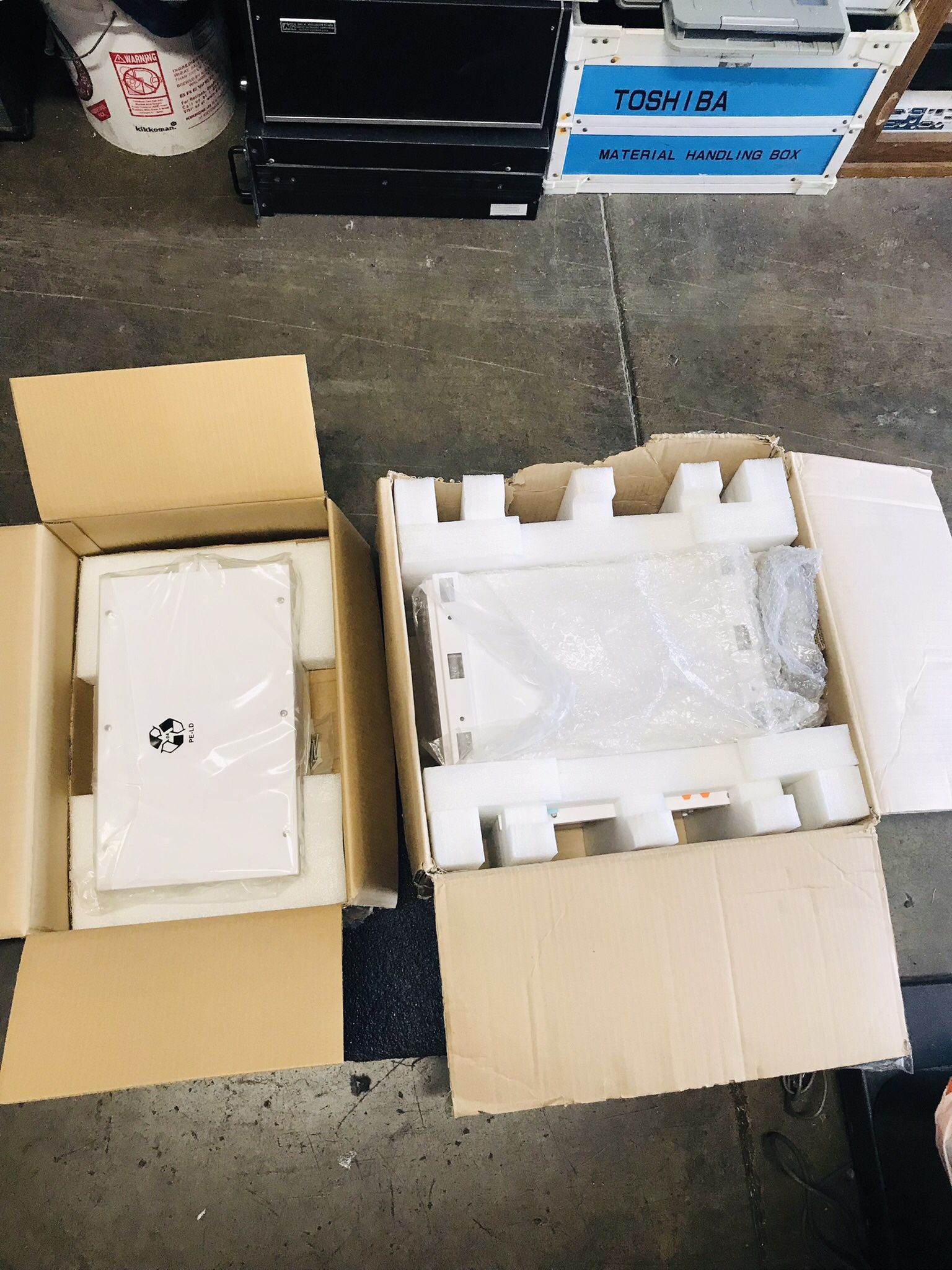 Soleil-2000-Us Solar Inverter With Dry Type Isolation Transformer / Both Units New In Box