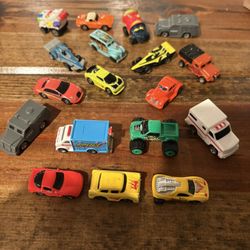 Old Vintage hot wheel and other brand mini cars 