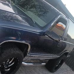 Chevy Blazer 