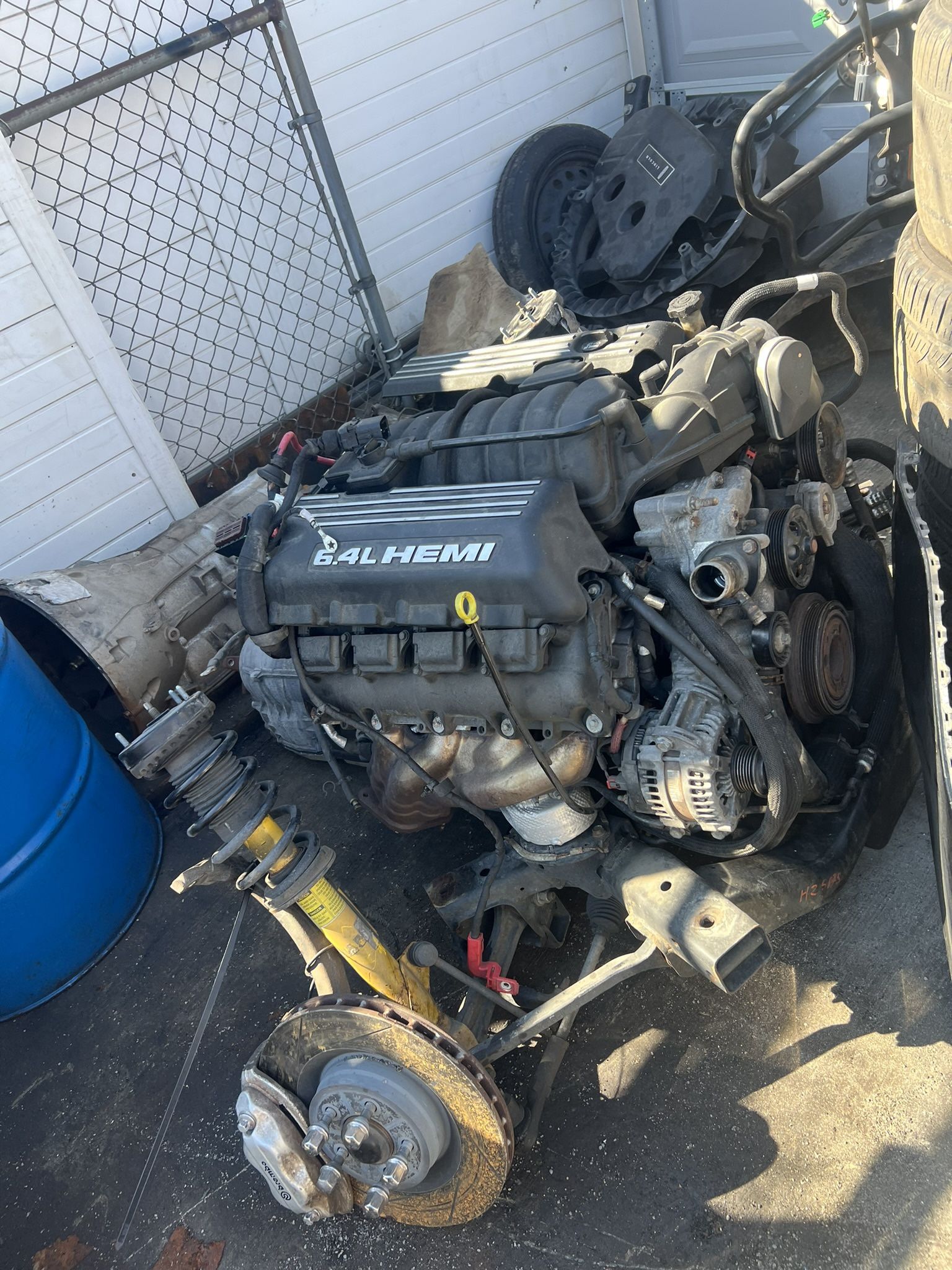 6.4 Hemi Engine