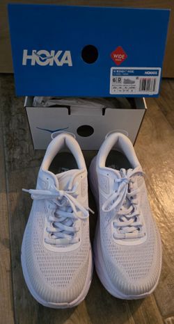 Hoka bondi 7 tennis shoes