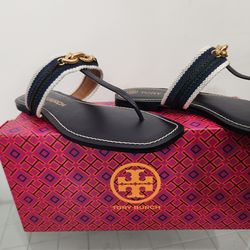 Tory new navy sandal size 8
