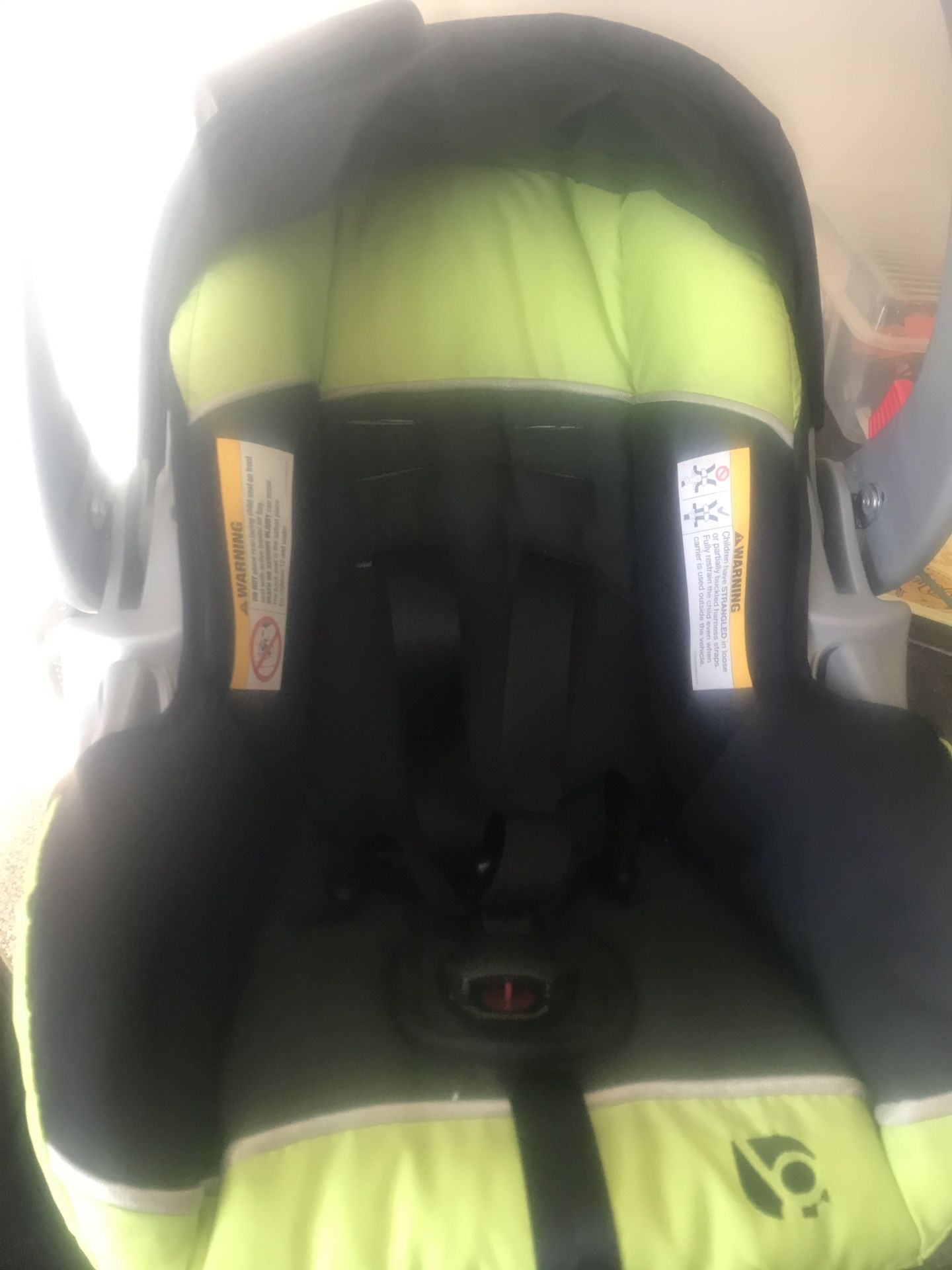 Babytrend lime green infant car seat and base