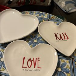 Rae Dunn hearts, Valentines plates and regular plate three dollars each