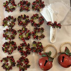 15 Beautiful Berry Napkin Rings And 2 Door Knockers. 