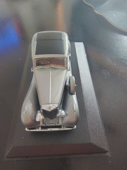 Vintage Classic Car Diecast Model