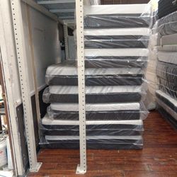 💥🔥💥🔥 $169 Full Cool Gel Memory Foam Mattress Only $169 💥🔥💥🔥