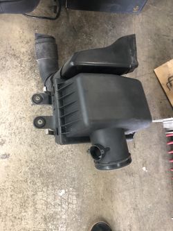 Bmw e46 M3 stock air box