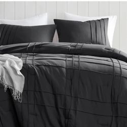 Full/Queen Comforter set