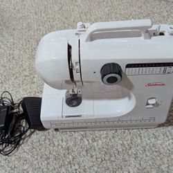 Travel Sewing Machine