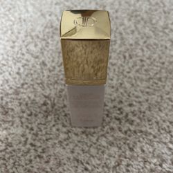 Dior Prestige The UV Protector Youth and Radiance Blemish Balm