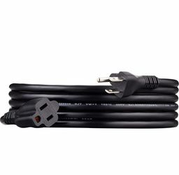Amazon Basics Extension Cord, 10 Ft, 3 Prong Outlet Extender, Indoor, 13 Amps, 125V, Black