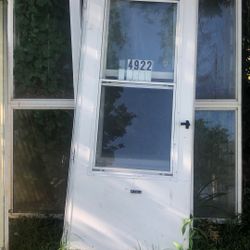 4 Door Storm Door All For 200$