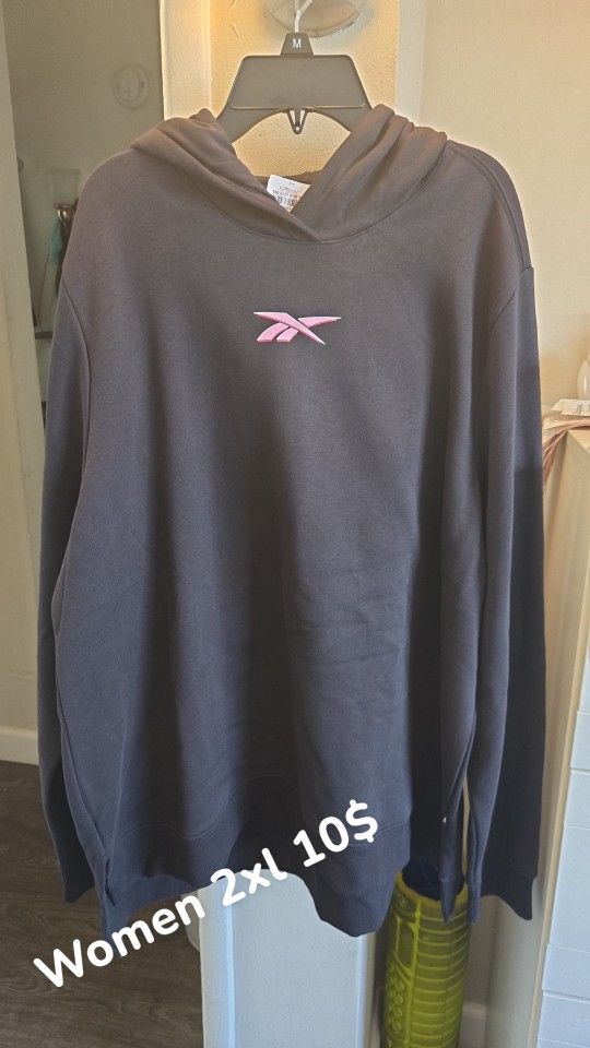 ADIDAS WOMEN 2XL
