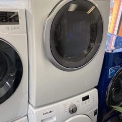 Samsung Washer And Gas Dryer Set For $680