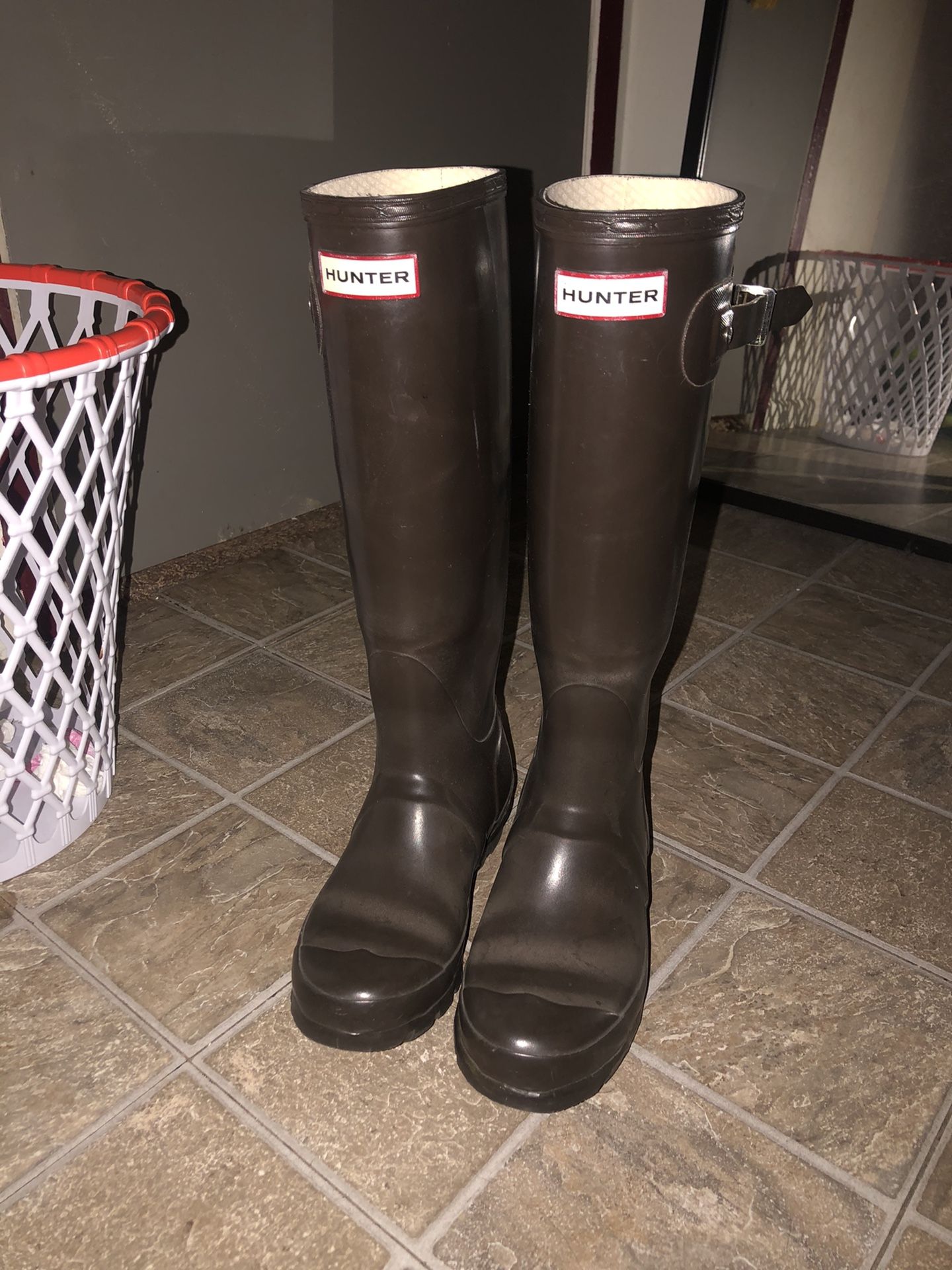 CHOCOLATE BROWN HUNTER RAIN BOOTS