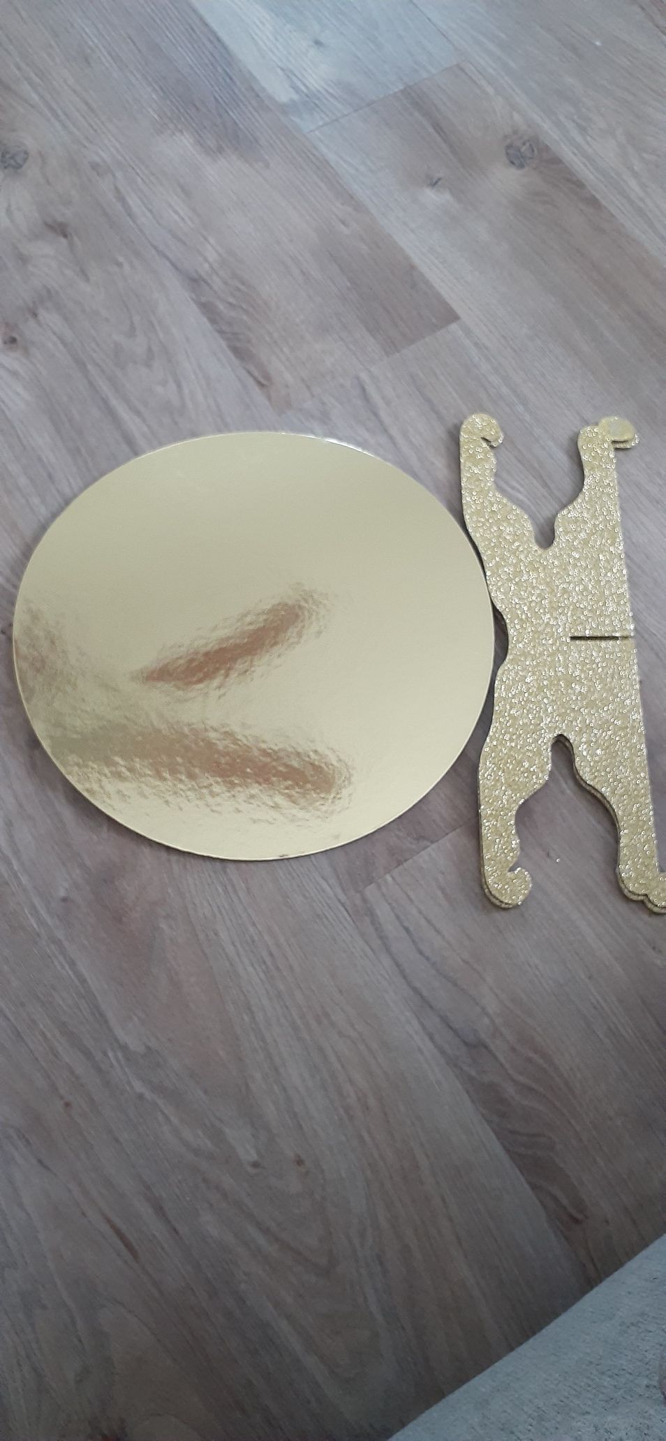 Party in a box (donut theme)