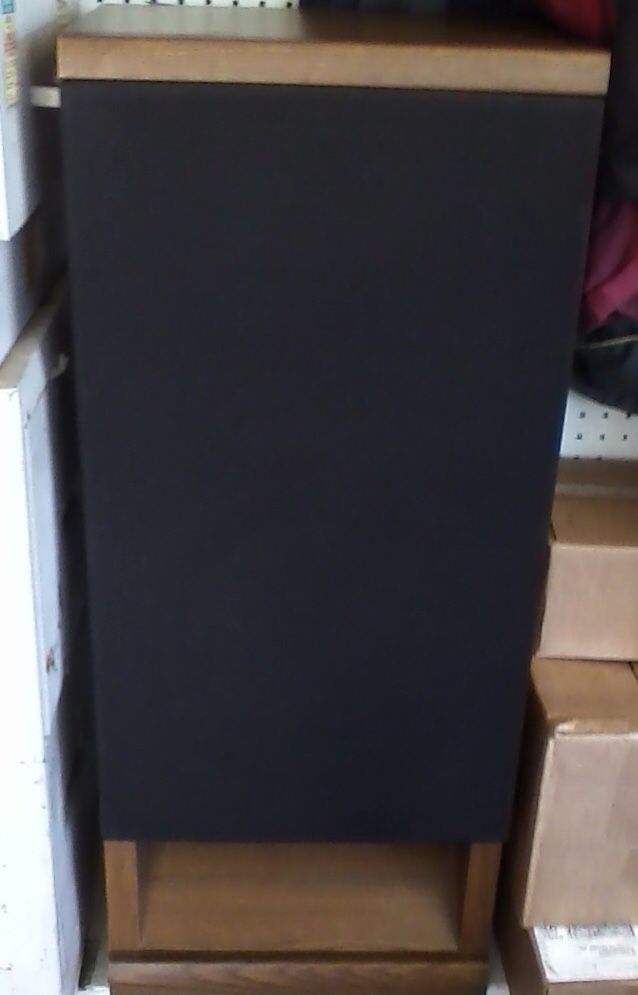 Pair of Technics SB-2760 Super Bass Loading 3 Way speaker system