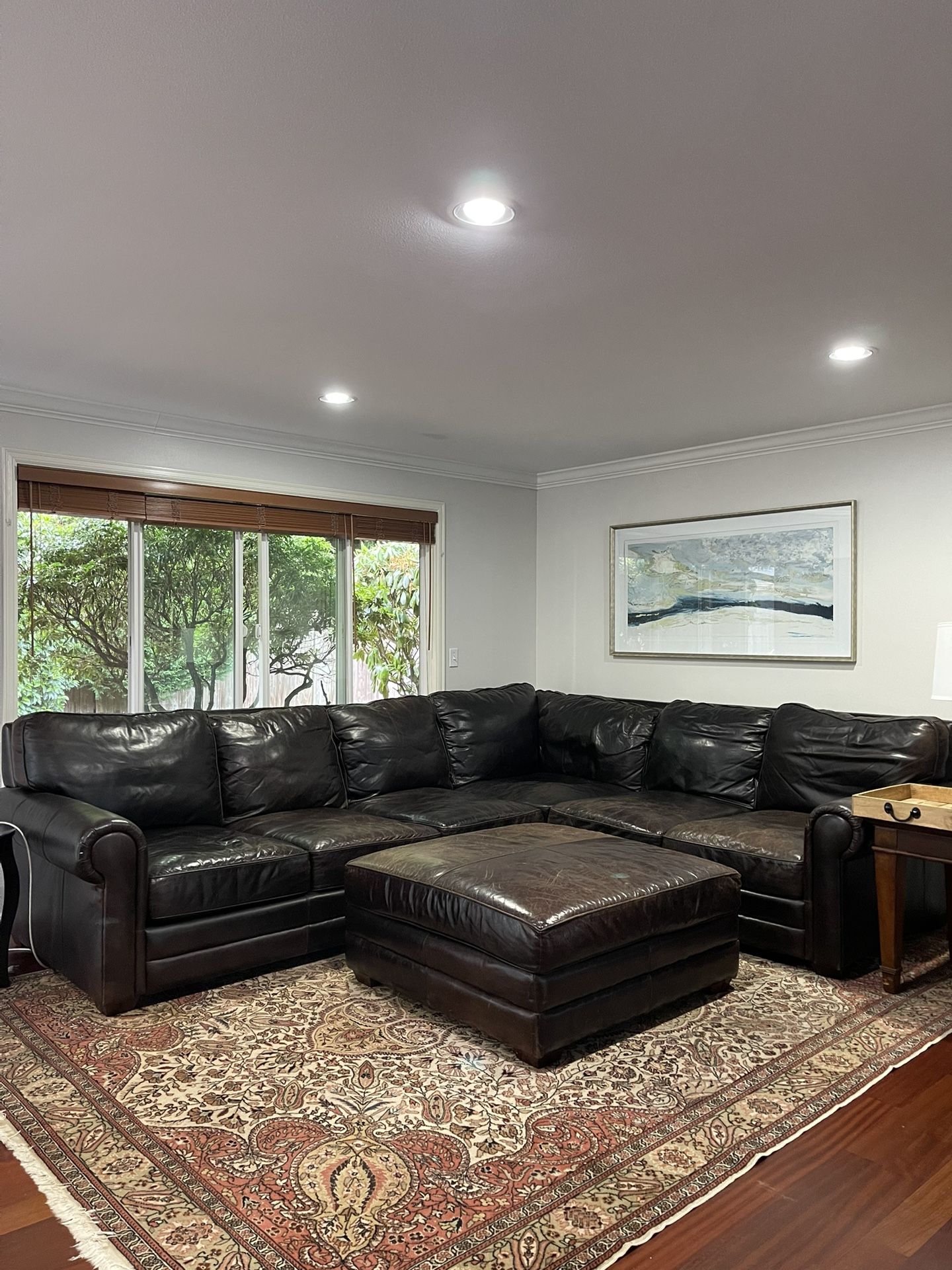 Couch - Santana leather black sectional