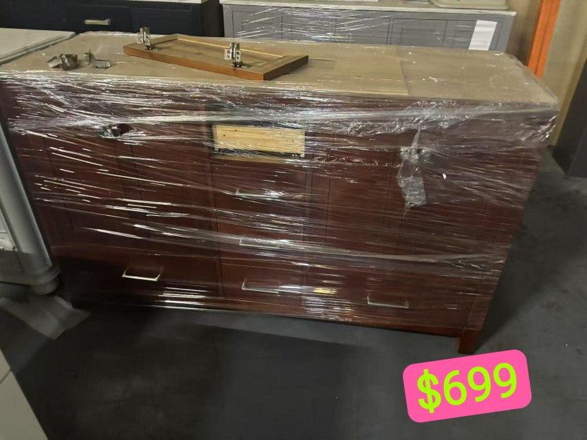 Clearance Sale – 60 inch Bathroom