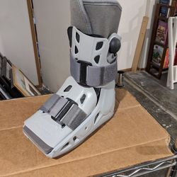 Aircast Orthopedic Boot Splint