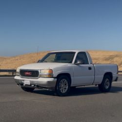 2000 GMC Front End 