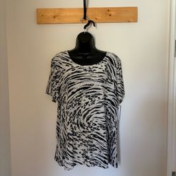 M Collection Textured Cheetah and Leopard Print Top