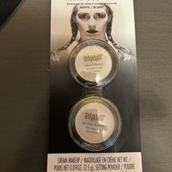 Maquillaje Blanco En Polvo Y En Crema 