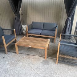 Outdoor patio chairs