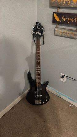 4 string electric bass