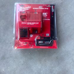 Milwaukee Charger Plus 5.0 Battery