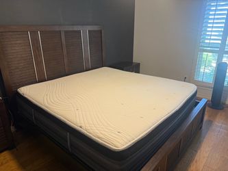 King bedroom suite with mattress