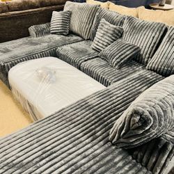 Stunning Stylish Cozy Sectional